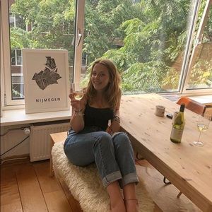 Meet your Posher, River